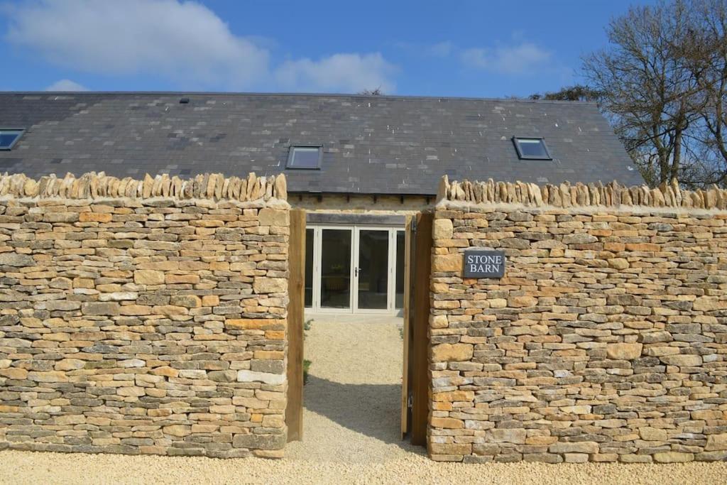 Stone Barn, Contemporary Barn Conversion Cheltenham Ngoại thất bức ảnh